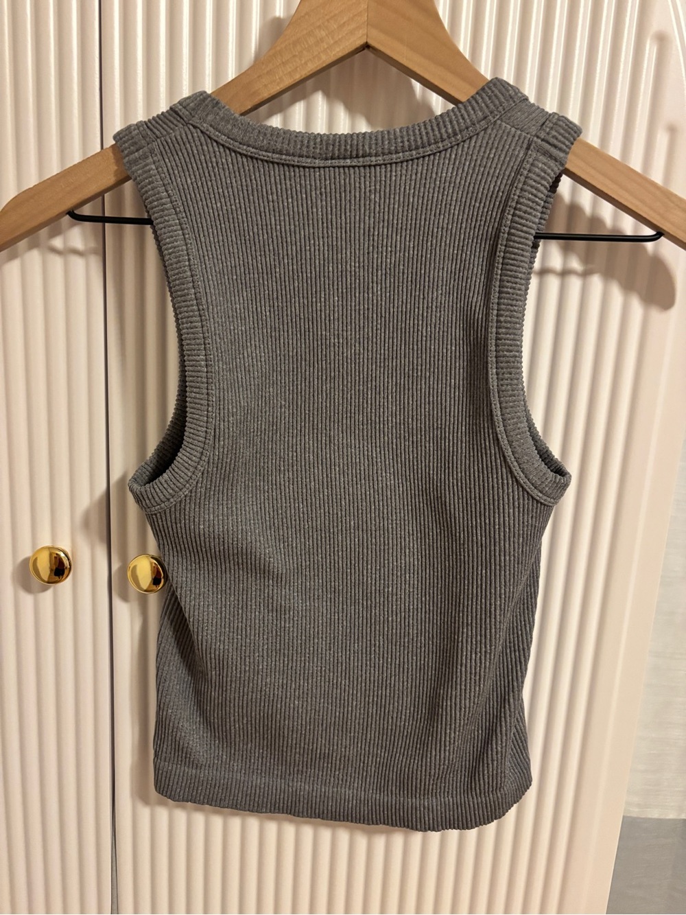 Old Navy Gray Ribbed Tank Top - Picture 2 of 2